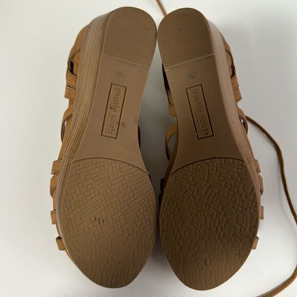 GENTLE SOULS BY KENNETH COLE JOY 7.5 SAND SABLE - Picture 6 of 9